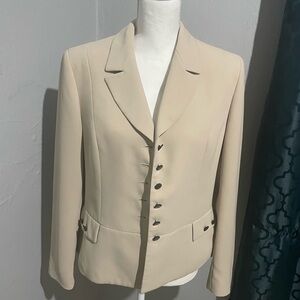 Le Suit Cream Women's Blazer with Button Detail